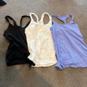 Lululemon tanks
